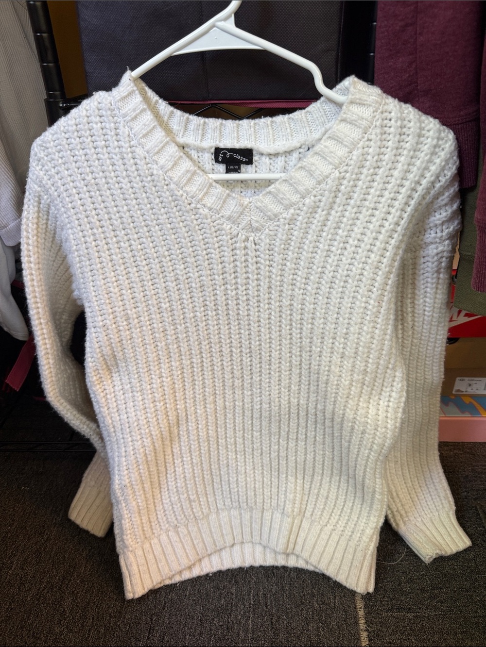 Target Cream V-Neck Ribbed Knit Sweater